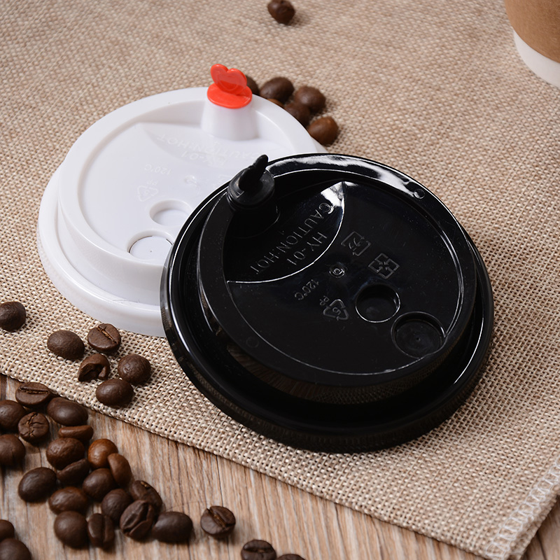 Купить крышку для кофе. Кофейная крышка. Крышечка для кофе. Крышка от стаканчика кофе. Кофе в стаканчике с крышкой.